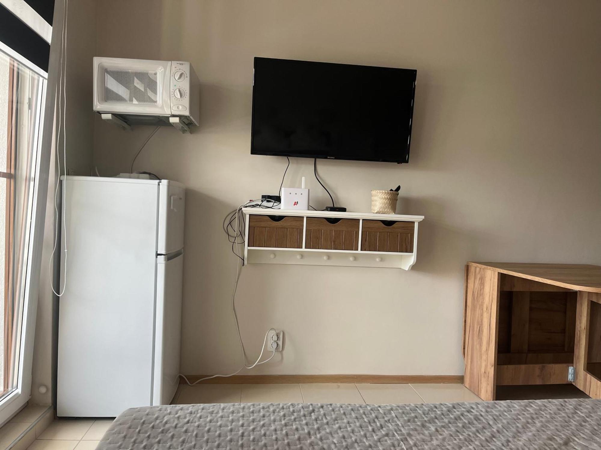 Harmony Hills Petkovi Studio Apartment 罗格其维 外观 照片